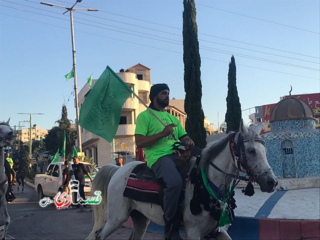 فيديو : الخياله القسماوية تجوب شوارع المدينة في مسيرة احتفالية بقدوم شهر رمضان المبارك 